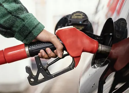 España | La bonificación de 0,20 €/litro en la gasolina y otros productos (II)